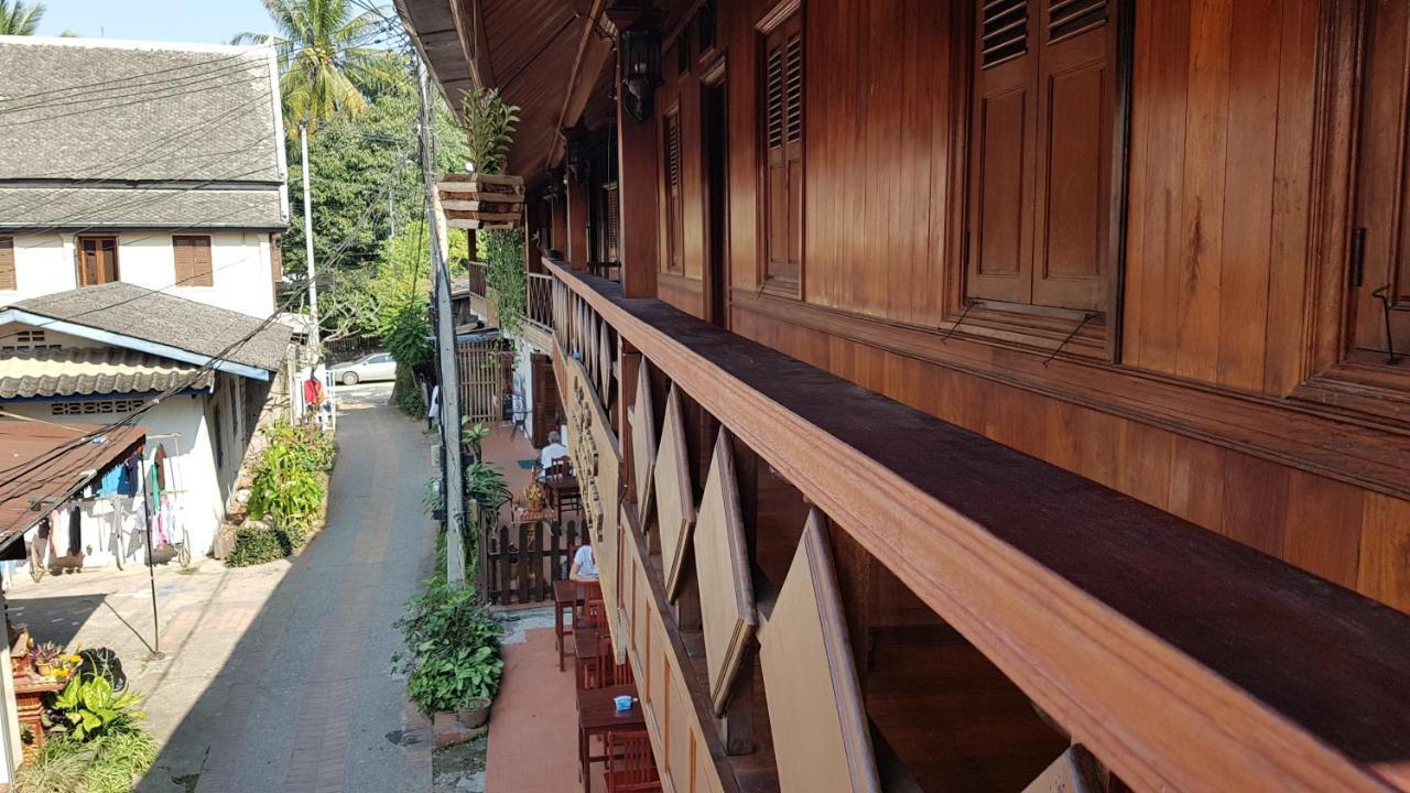 לואנג פרבאנג Silikhane Guesthouse מראה חיצוני תמונה