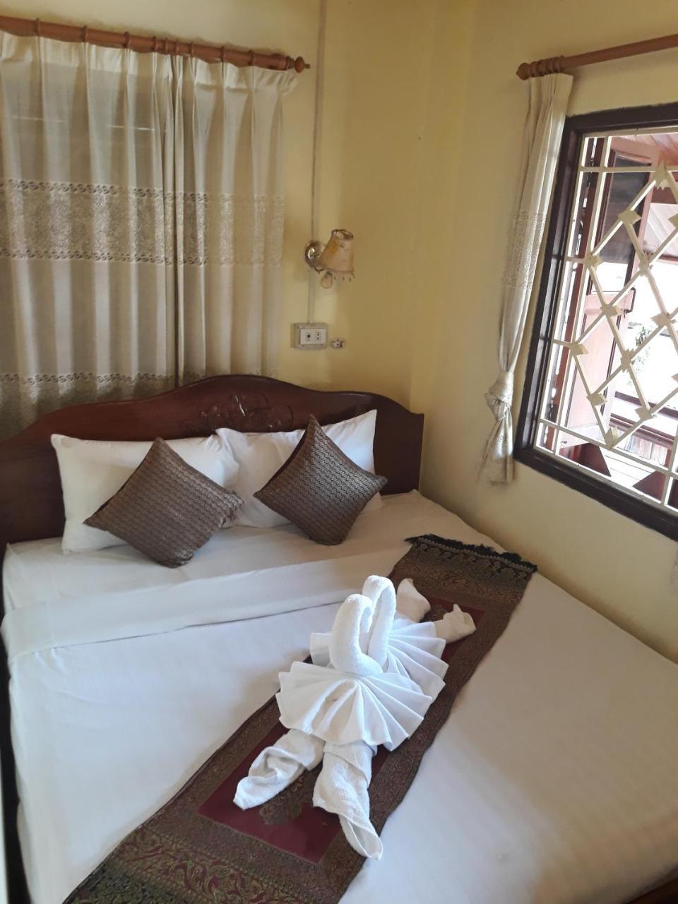 לואנג פרבאנג Silikhane Guesthouse מראה חיצוני תמונה