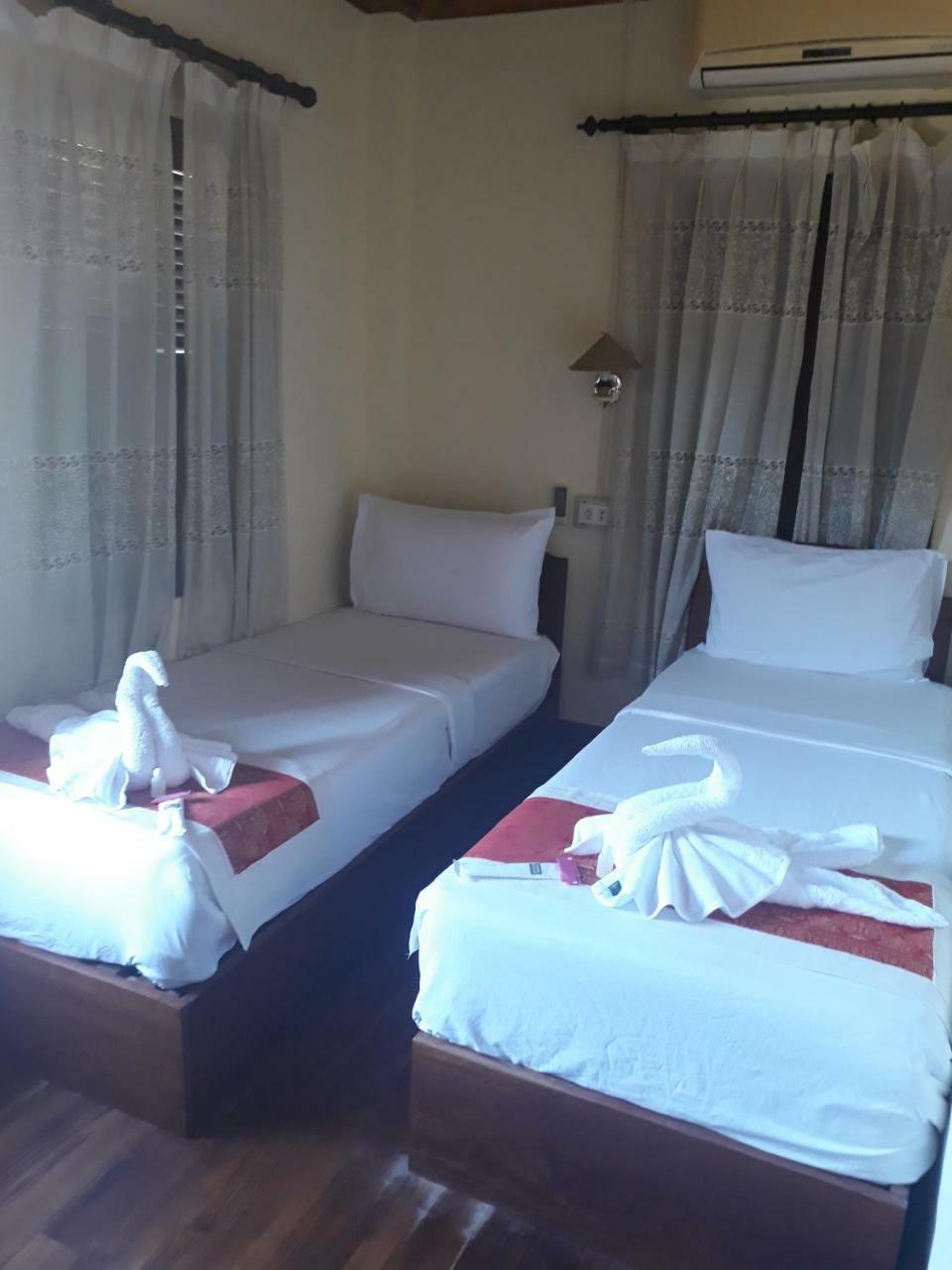 לואנג פרבאנג Silikhane Guesthouse מראה חיצוני תמונה