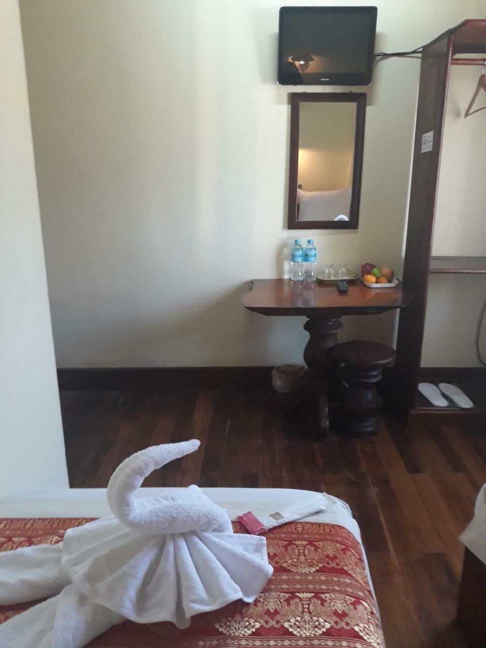 לואנג פרבאנג Silikhane Guesthouse מראה חיצוני תמונה