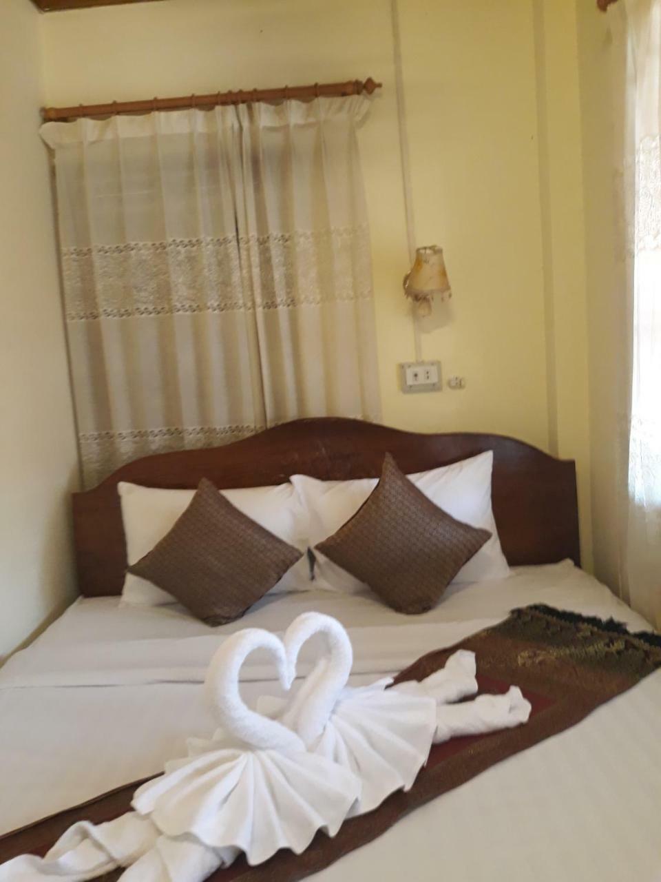 לואנג פרבאנג Silikhane Guesthouse מראה חיצוני תמונה